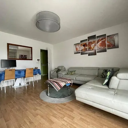Le Douillet - 4p - Proche Versailles Appartement
