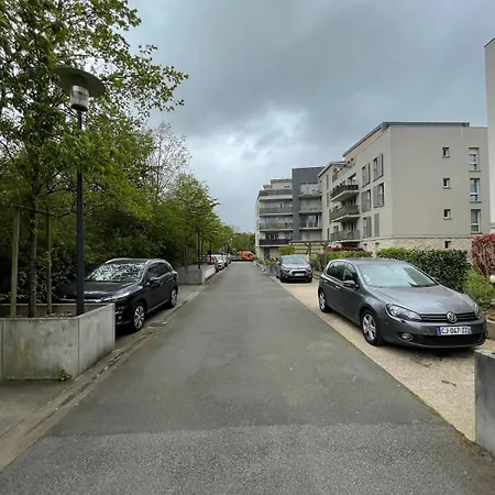Le Douillet - 4p - Proche Versailles Appartement *