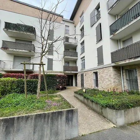 Le Douillet - 4p - Proche Versailles *